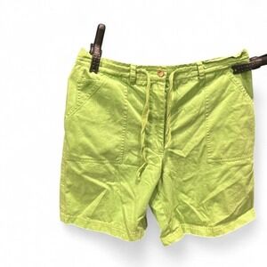 Green mom shorts with drawstring waist and button fly. (L7)